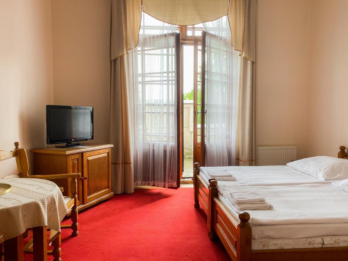 Palac Baloszyce Susz Экстерьер фото